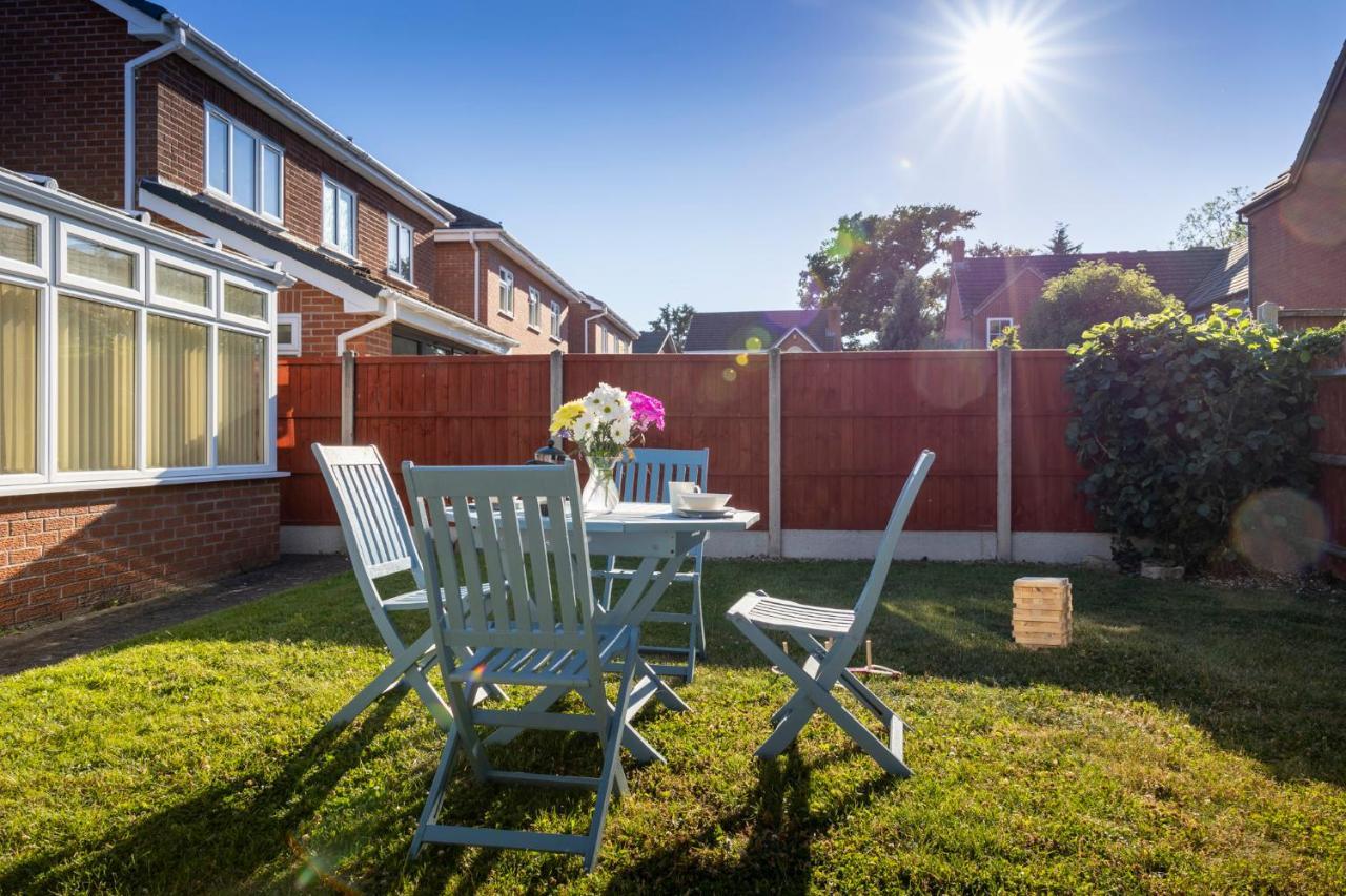 Fair View - Off Street Parking And Garden Villa Shrewsbury Exterior photo