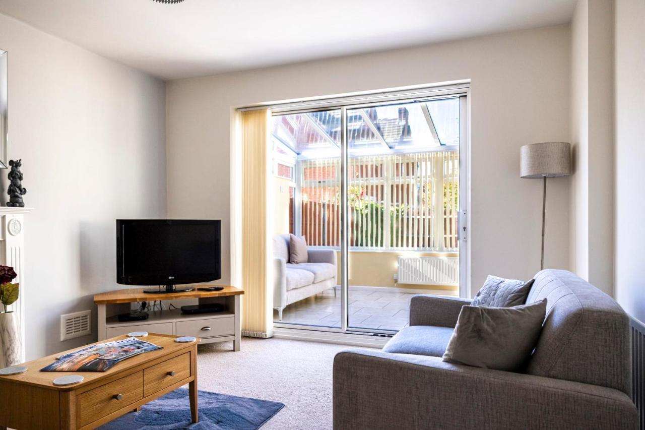Fair View - Off Street Parking And Garden Villa Shrewsbury Exterior photo