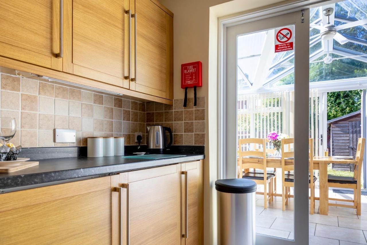 Fair View - Off Street Parking And Garden Villa Shrewsbury Exterior photo